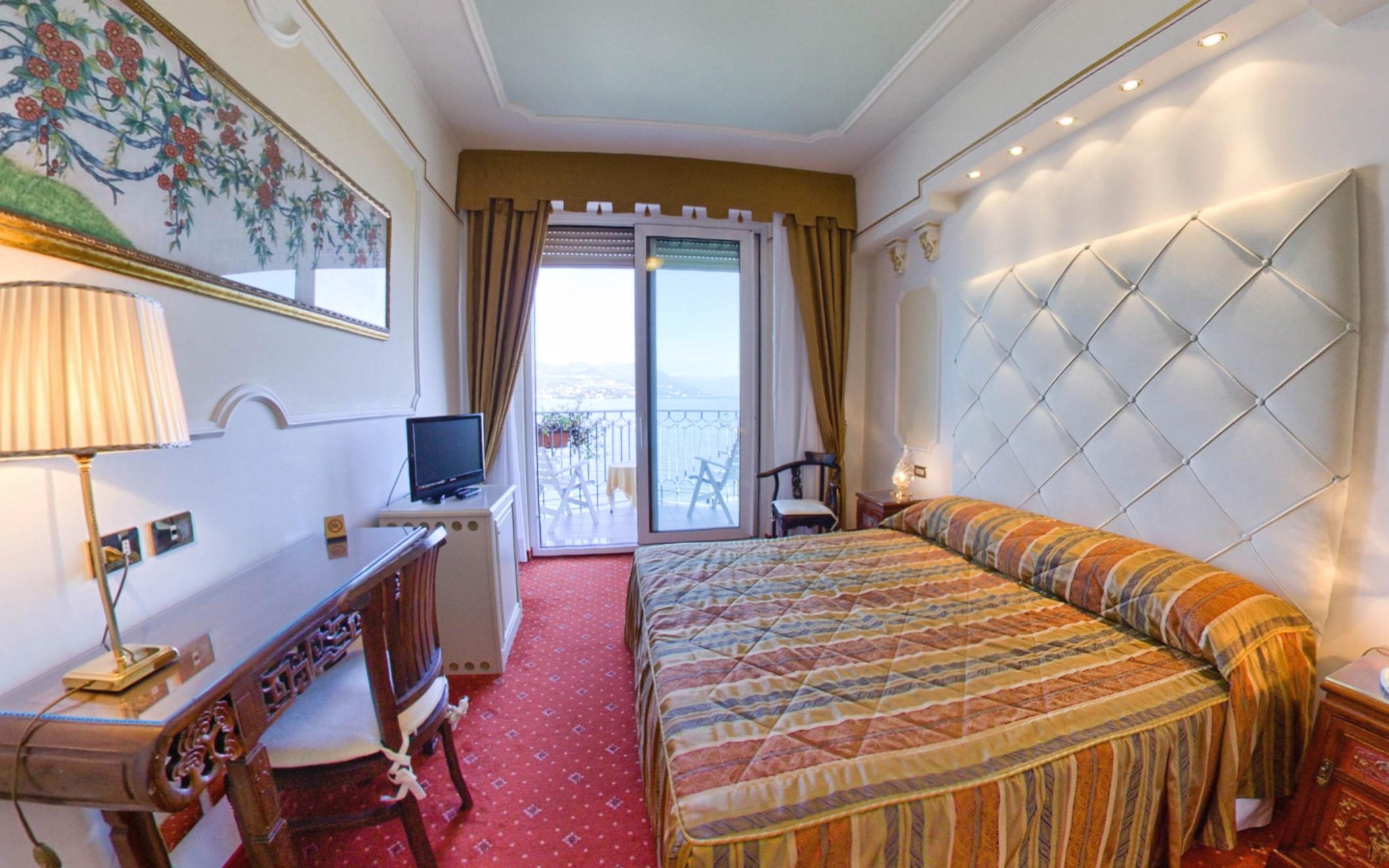 Hotel Astoria Stresa Esterno foto