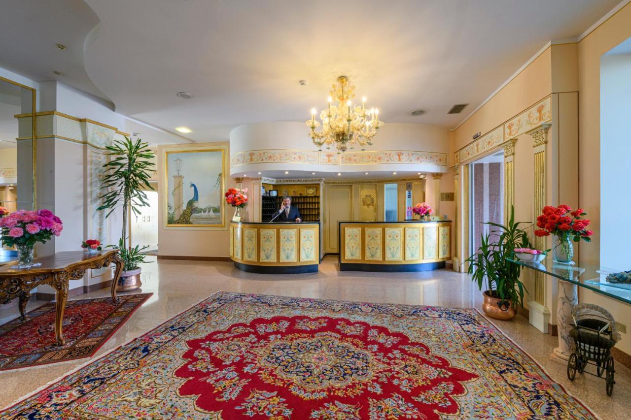 Hotel Astoria Stresa Esterno foto