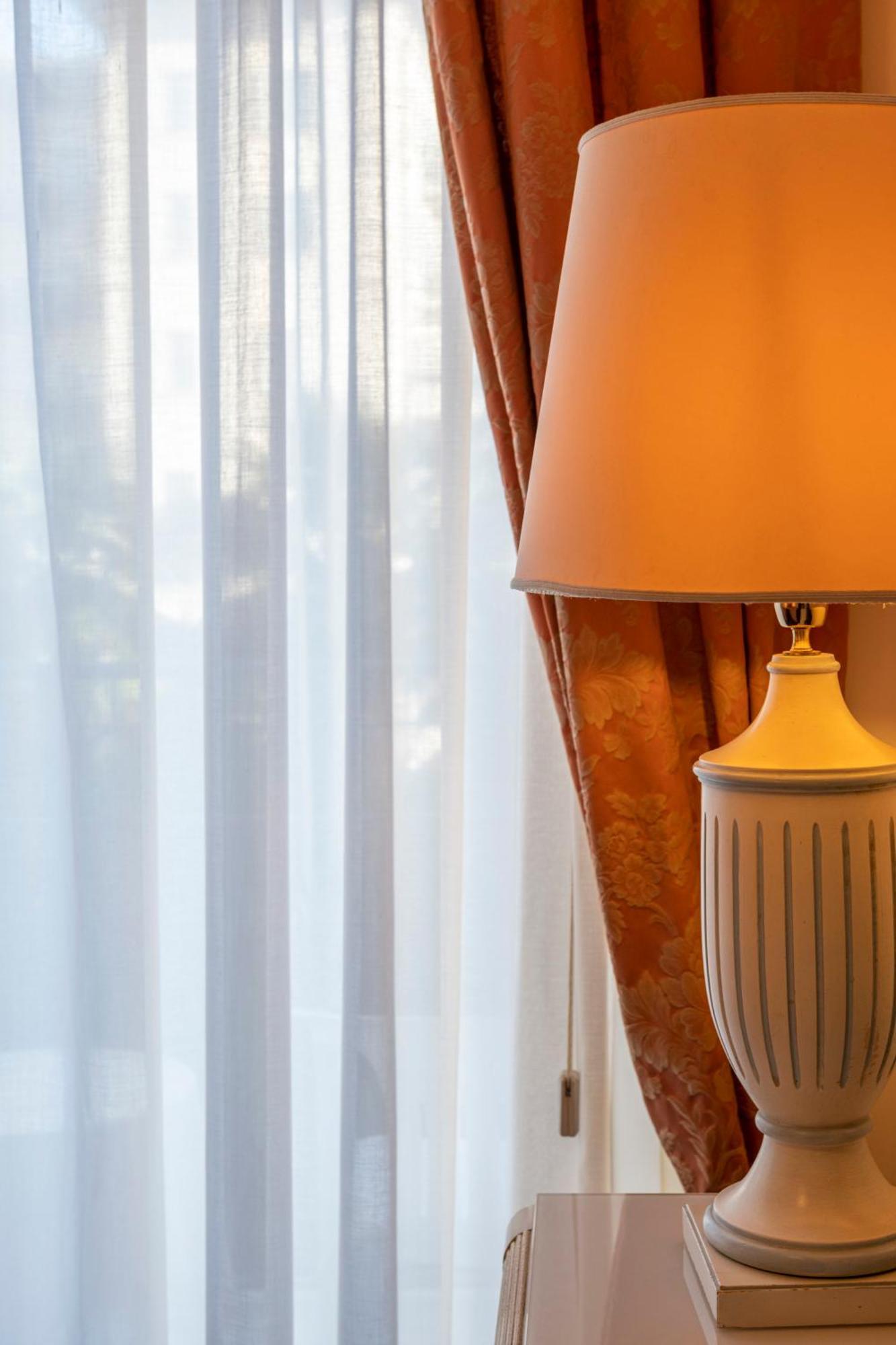 Hotel Astoria Stresa Esterno foto