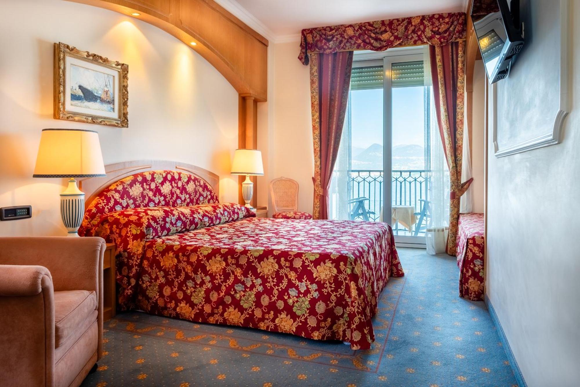 Hotel Astoria Stresa Esterno foto