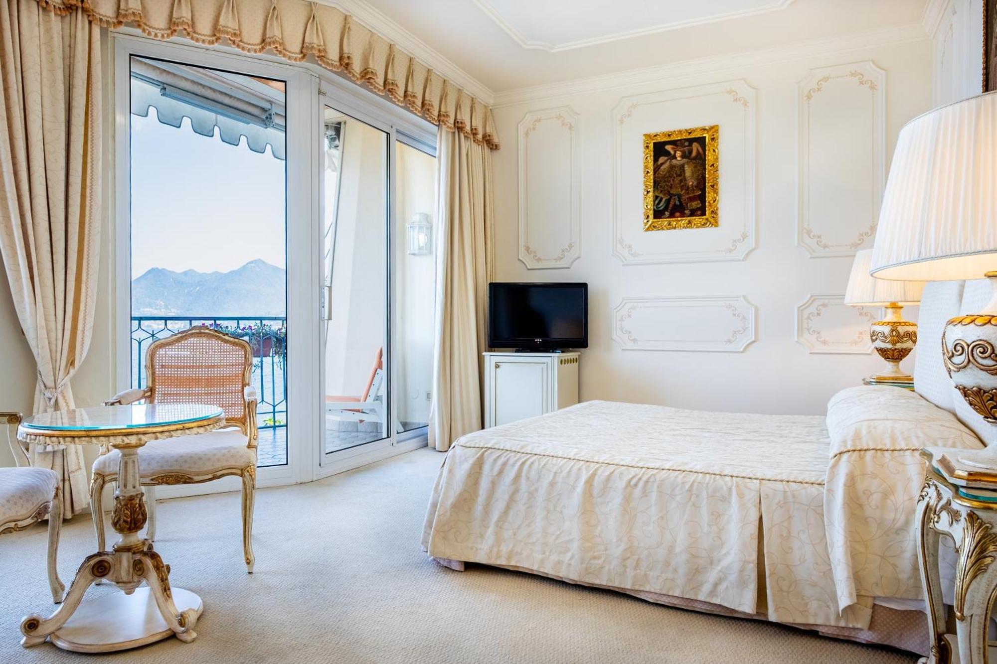 Hotel Astoria Stresa Esterno foto