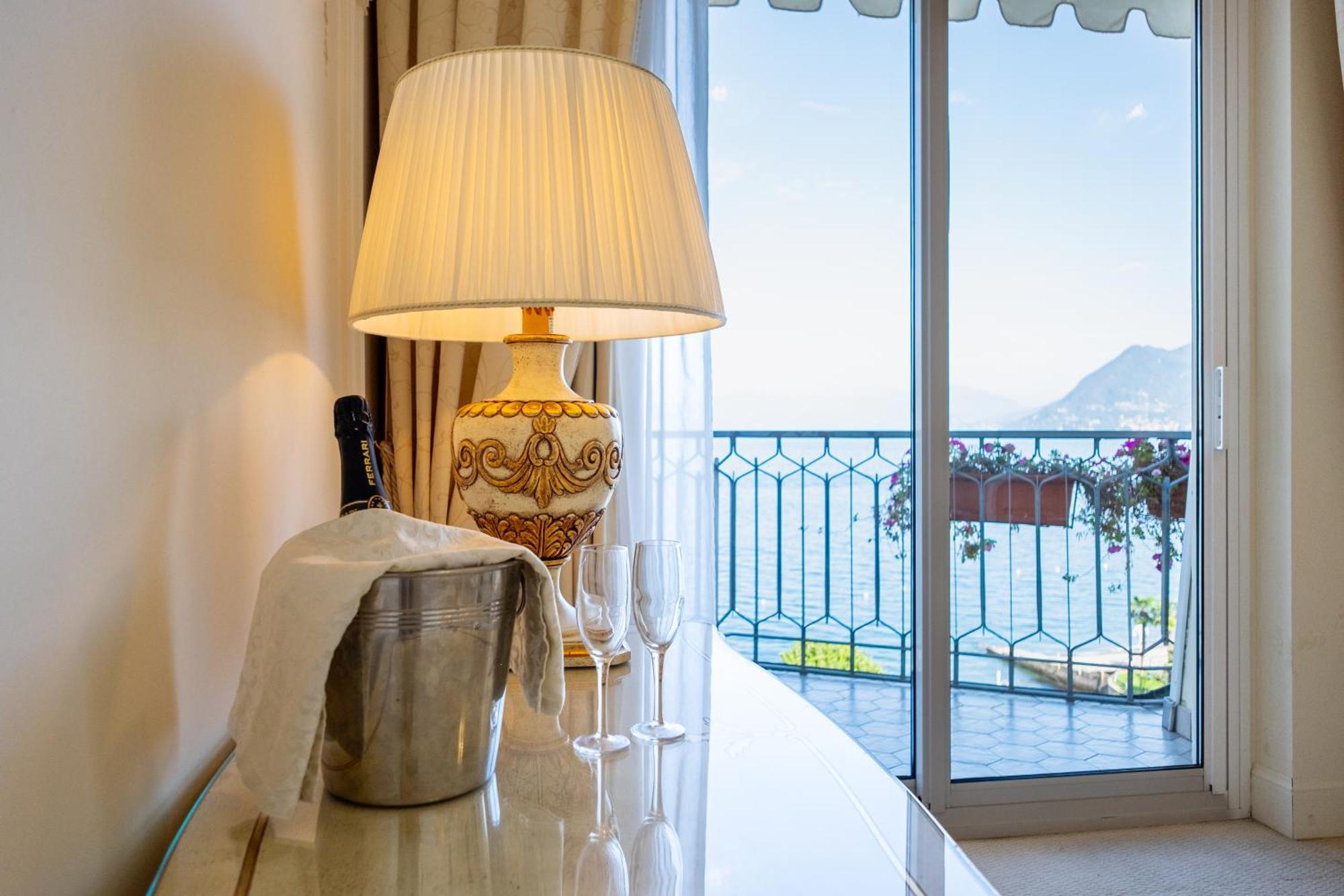 Hotel Astoria Stresa Esterno foto