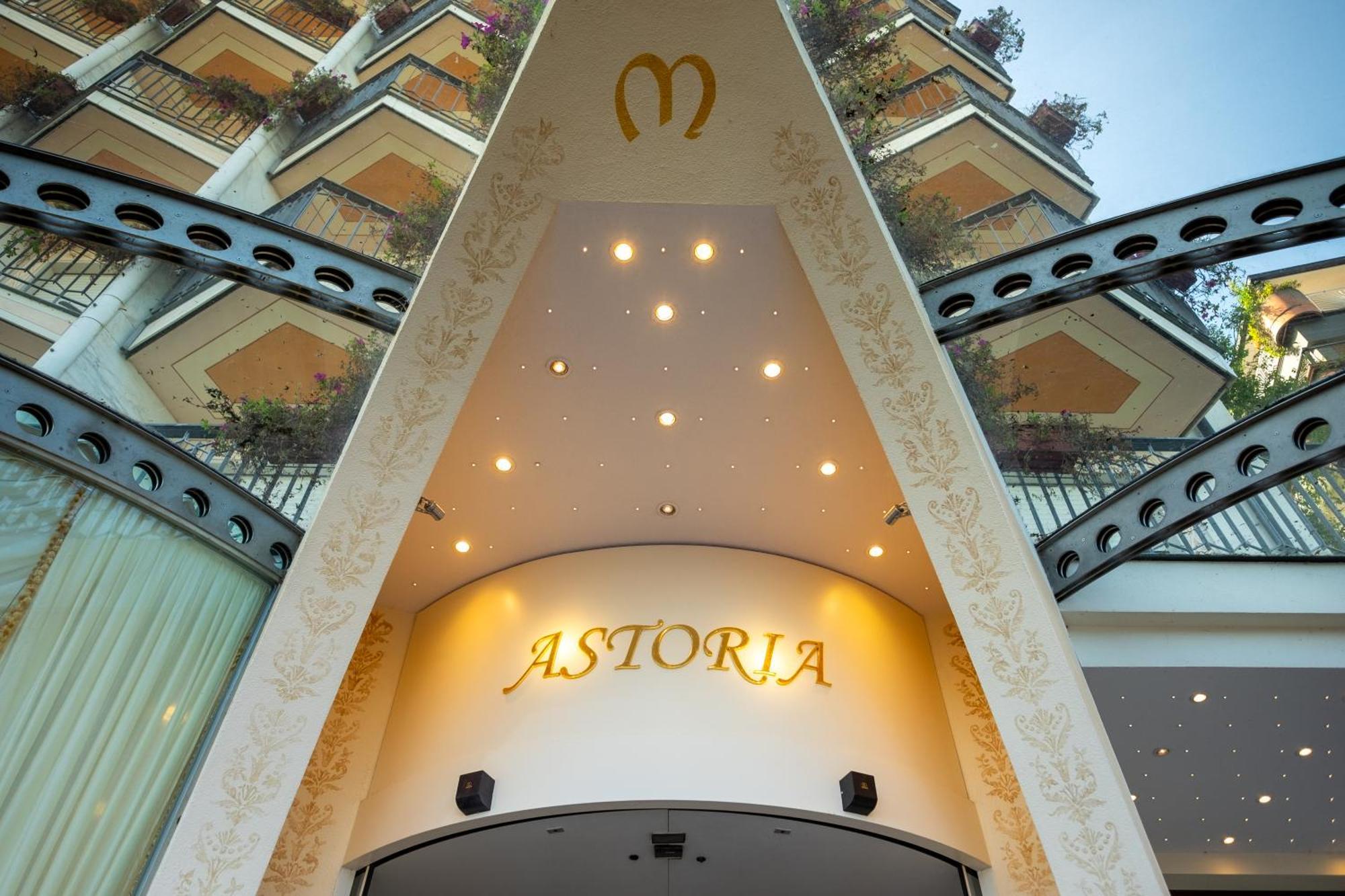 Hotel Astoria Stresa Esterno foto